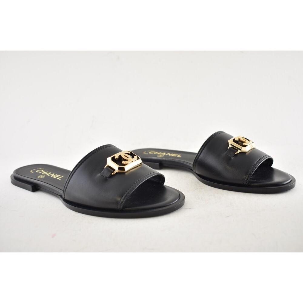 Chanel 23B Black Shiny Calfskin Leather Gold CC Logo Mule Slides Sandals Flat 38 - Picture 4 of 16
